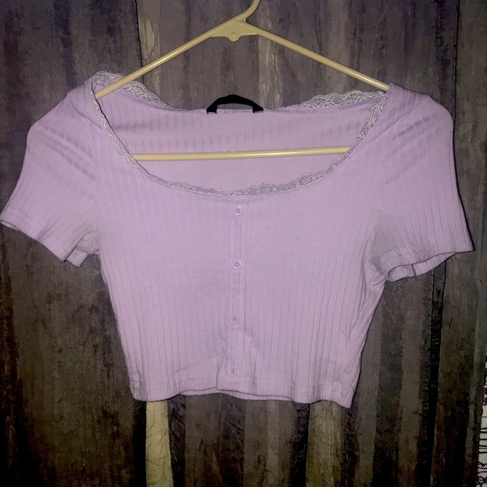 Cute purple crop top 💘